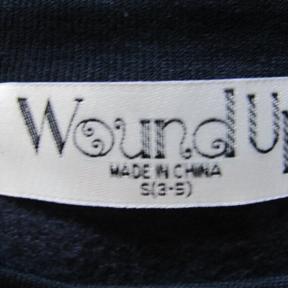 URBAN OUTFITTERS SWEATSHIRT NWT - Picture 4 of 5